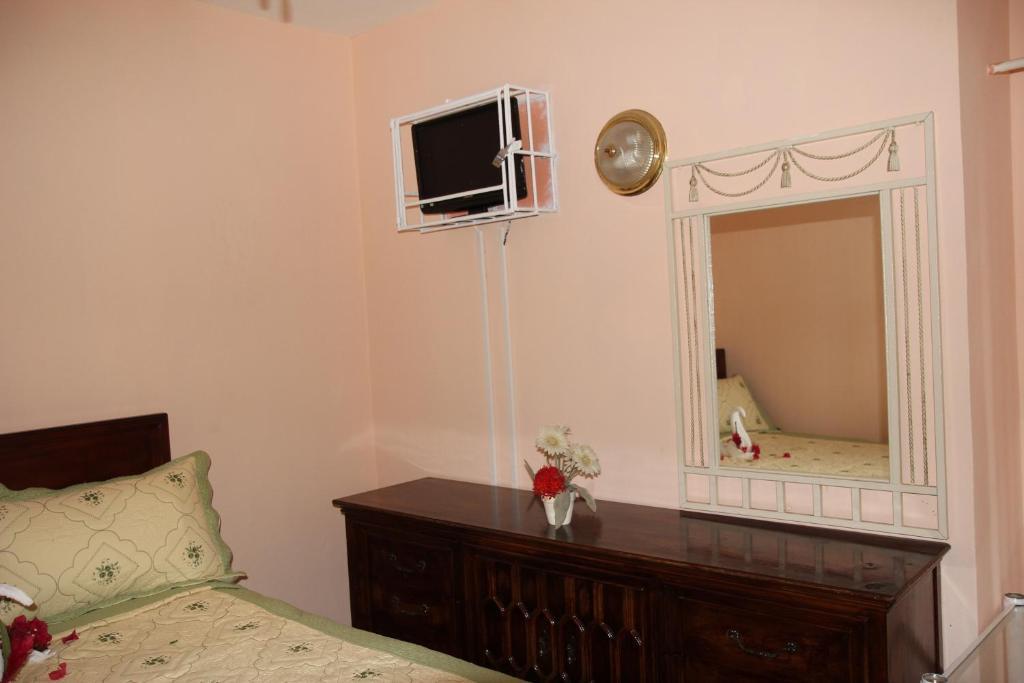 אוצ'ו ריוס Executive Shaw Park Guest House חדר תמונה